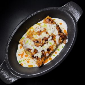 Лазанья с соусом из пармезана